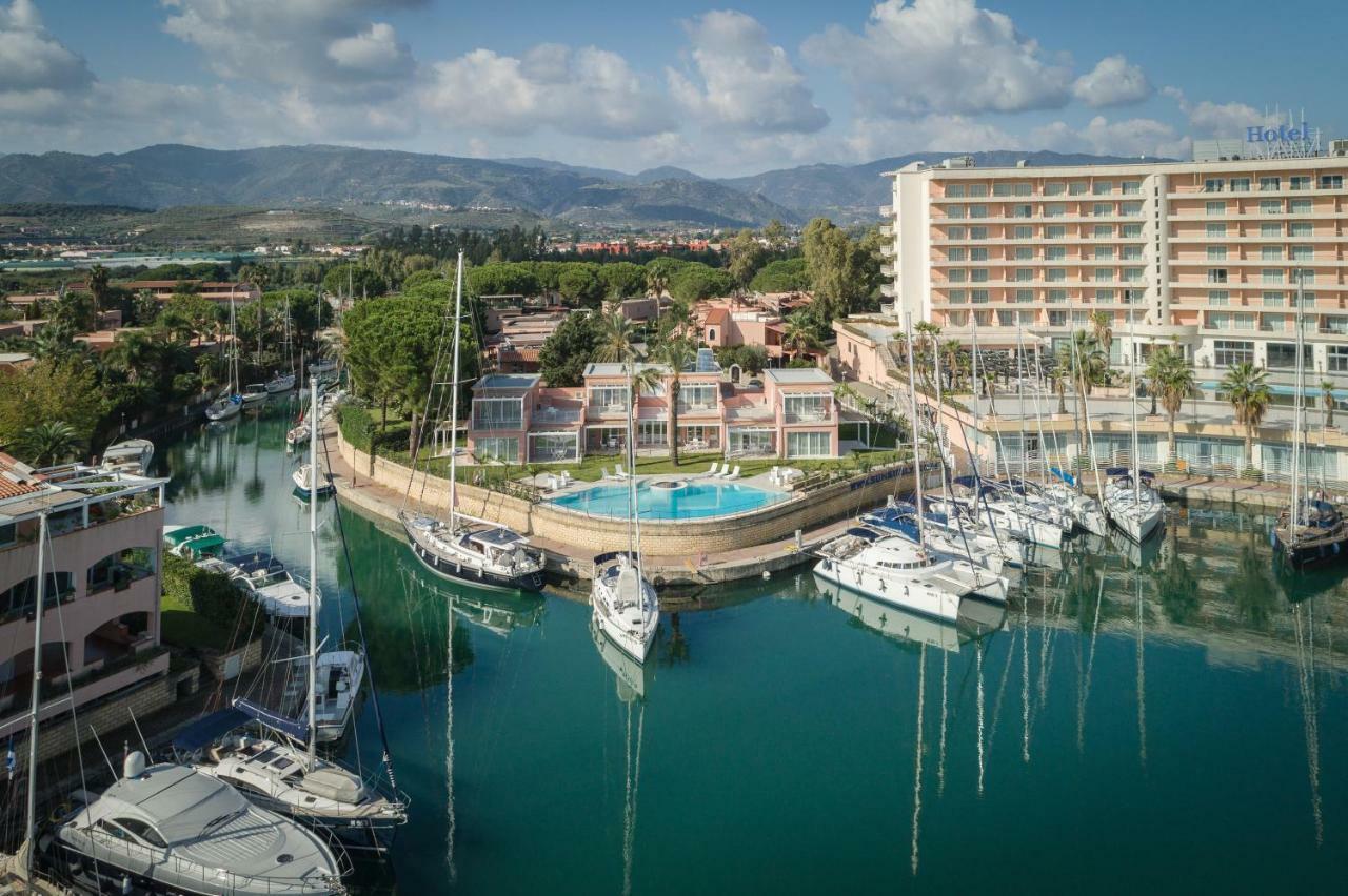 Residence Delfino, Portorosa Furnari Exterior photo