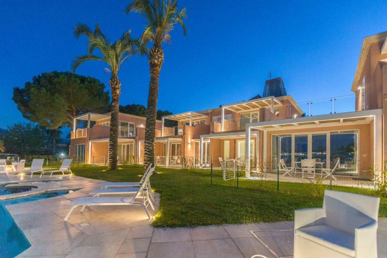 Residence Delfino, Portorosa Furnari Exterior photo