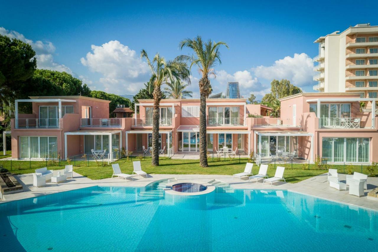 Residence Delfino, Portorosa Furnari Exterior photo