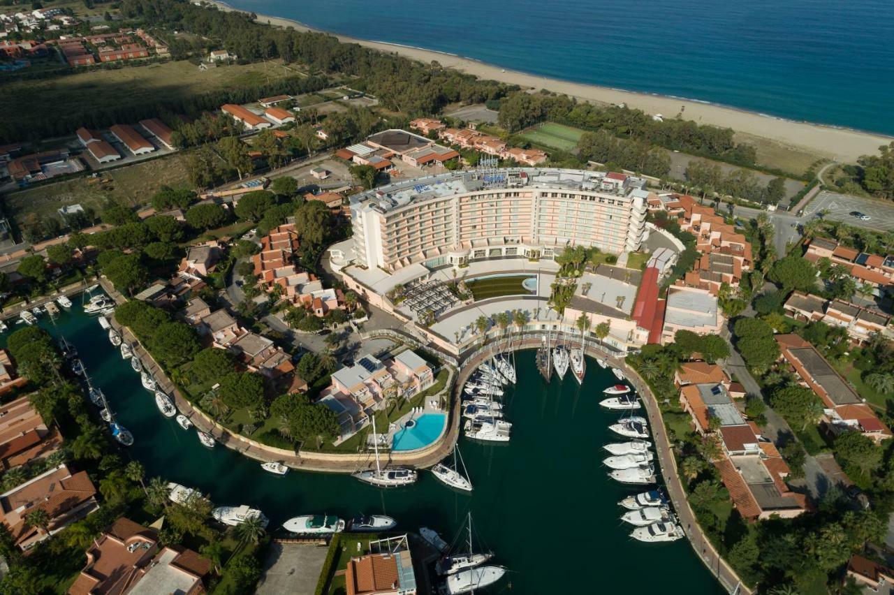Residence Delfino, Portorosa Furnari Exterior photo