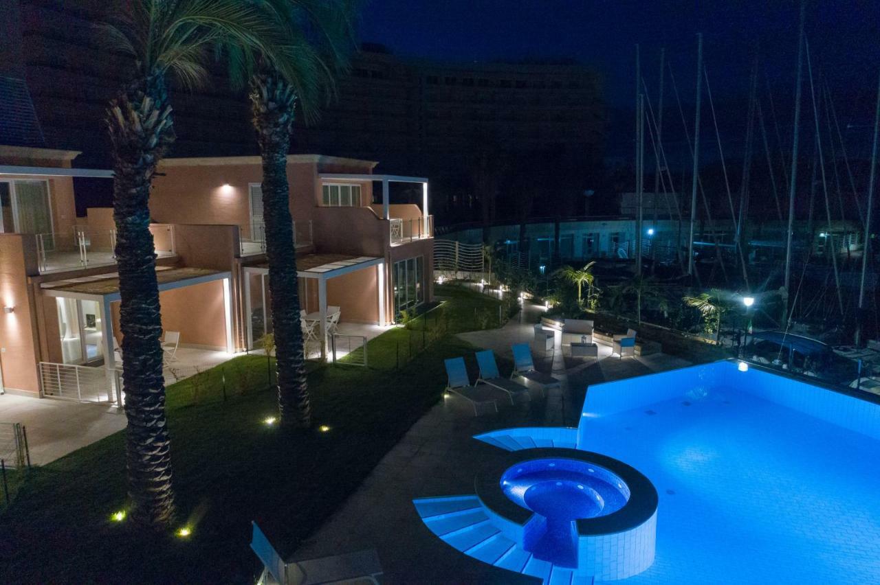 Residence Delfino, Portorosa Furnari Exterior photo