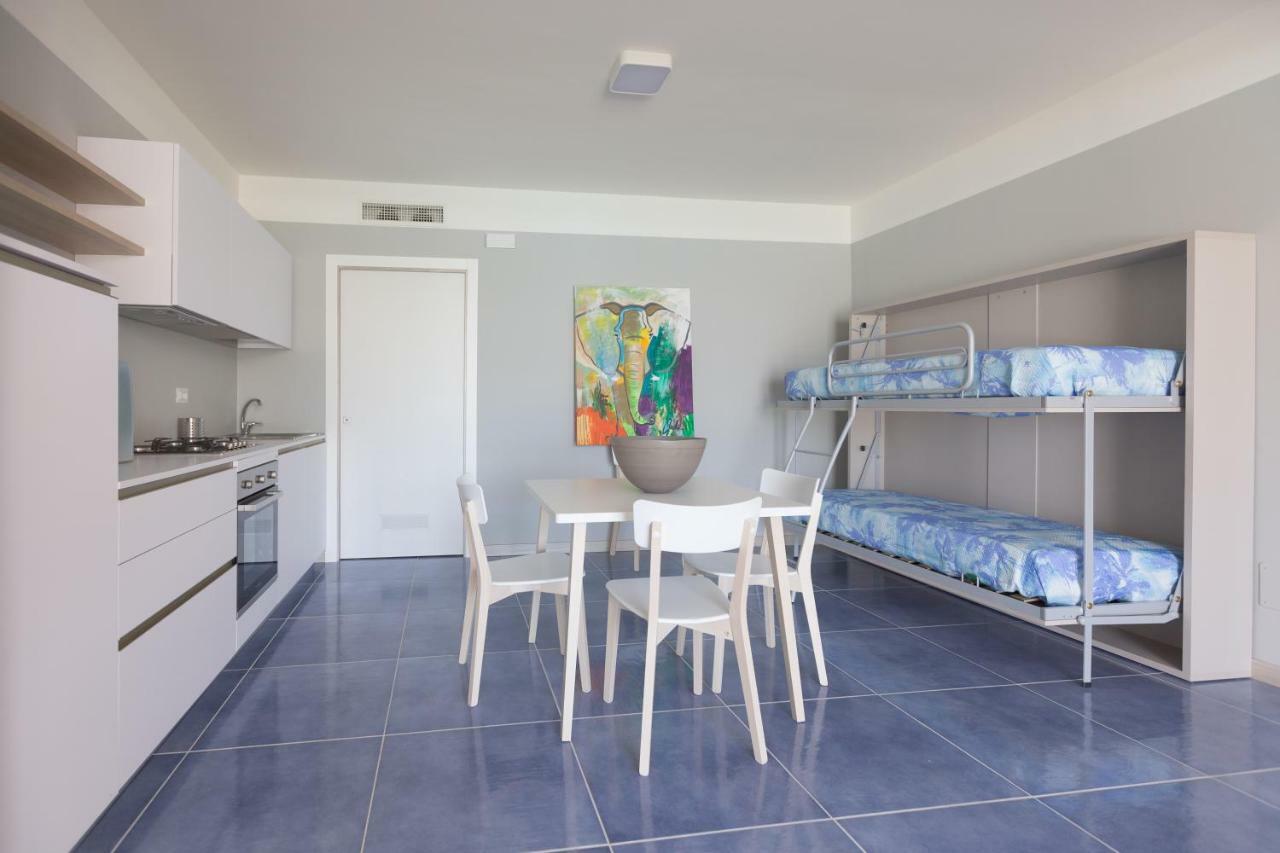 Residence Delfino, Portorosa Furnari Exterior photo