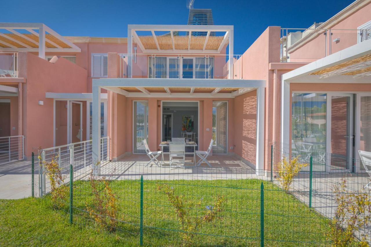 Residence Delfino, Portorosa Furnari Exterior photo